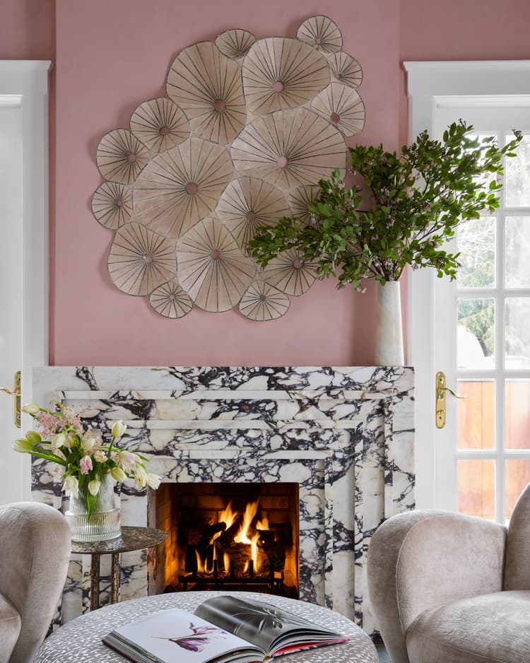 image-https://tald.s3.us-west-2.amazonaws.com/vendors/Lindsey_Goddard/uploads/1735367696520_Fireplace.jpg